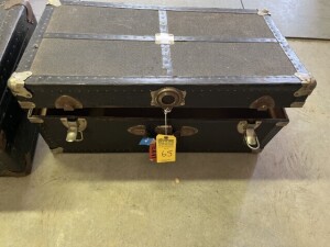 LARGE CAMPERS TRUNK