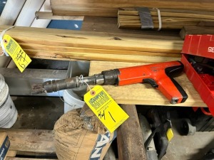 HILTI POWDER ACTUATED NAIL GUNS WITH 1 CASE