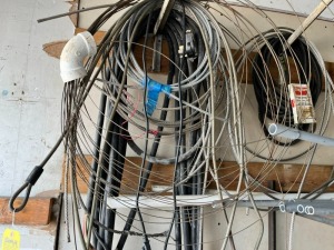 LOT CABLES & WIRE