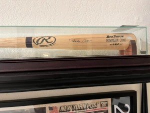 AUTOGRAPHED BAT IN CASE - ROBINSON CANO (CERTIFICATE OF AUTHENTICITY)