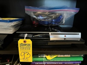 PLAYSTATION 3 WITH CONTROLLER