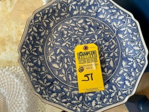BLUE & WHITE PLATES - 12'' DIAMETER