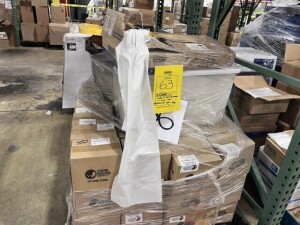 BOXES & TOTES ASSORTED ZIPLOC BAGS (APPROXIMATELY 35,600)