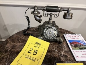1930'S STYLE WORKING ROTARY PHONE ON 4 CLAW FEET