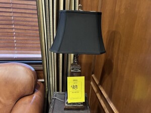 TABLE LAMP WITH DECORATIVE FINIAL - 31'' TALL