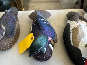 DUCK DECOY - JULES A BOUILLET - AUTHENTIC - HAND CARVED / HAND PAINTED - DUCK