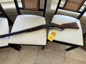 RED RYDER PELLET GUN