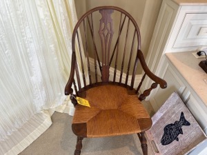 ANTIQUE WOOD CHAIRS - 39x22