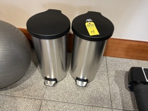 SIMPLE HUMAN MEDIUM SIZE GARBAGE CANS