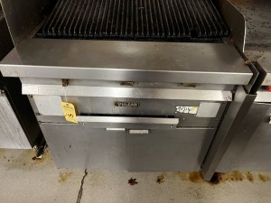 VULCAN GRILL & FLAT TOP GRIDDLE