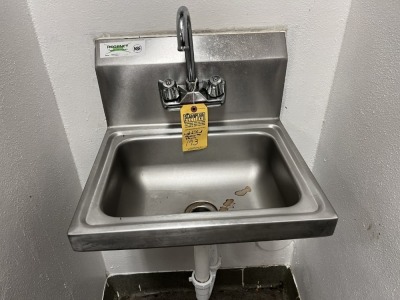 STAINLESS STEEL HAND SINK ***BUYER MUST SHUT OFF WATER PRIOR TO REMOVAL AND CAP LINES***