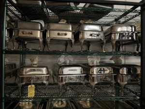 STAINLESS STEEL CHAFING DISHES