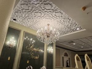 CRYSTAL CHANDELIERS ***BUYER MUST CAP ELECTRIC***