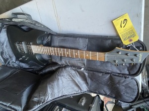 LAGUNA LE200BKS ELECTRIC GUITAR WITH SOFT CASE - SERIAL No. 109090134 (ZIPPER ON ACCESSORY BAG ON CASE IS STUCK / VERY GOOD CONDITION)