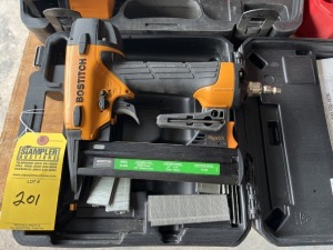 BOSTITCH SX1838 HORSESHOE NAILER IN CASE - 18GA SX (VERY GOOD CONDITION) ***TOOLS / EQUIPMENT LOCATION***