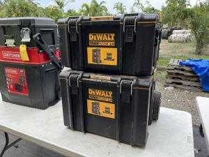 DEWALT TOUGH SYSTEM 2.0 ROLLING STORAGE SYSTEM / TOOL BOX (VERY GOOD CONDITION)