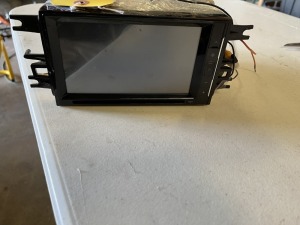 PIONEER AVH-241EX CAR RADIO - 6.2'' / DIGITAL MEDIA / DVD - SERIAL No. AETM000263UC (GOOD CONDITION)