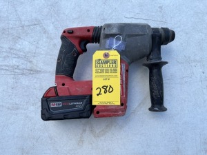 MILWAUKEE 2712-20 1'' ROTARY HAMMER WITH BATTERY (GOOD CONDITION)