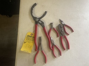 ASSORTED MAC PLIERS & CUTTERS - P301706 / P301948 / P301704 / P301702 / P361712/ OFH297P (ALL GOOD CONDITION)