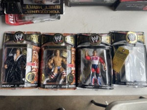 ASSORTED - 2- WW CLASSIC SUPERSTARS / 2- WW DELUXE CLASSIC ARTICULATION - SEE PICTURES FOR SPECIFIC DETAILS (ALL NEW)