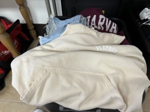 PIECES ASSORTED CLOTHING - HOODIES, SWEATSHIRTS, JEANS, SHORTS, ETC (NO BIN) (PRE-WORN) ***LOCATED IN DAVIE, FL***