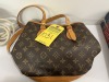 LOUIS VUITTON PURSE (USED) ***LOCATED IN DAVIE, FL***