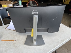 DELL CN-0101CF 24'' MONITOR WITH ADJUSTABLE STAND - NO CORDS