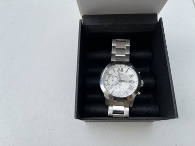 GUESS WATCH - 100 METERS / 330' - SERIAL No. U0668G7 (IN CITIZEN BOX) (SCRATCHES ON BACK PLATE) (VERY GOOD CONDITION)