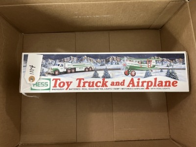 HESS OTY TRUCK WITH AIRPLANE - 2002 (NEW IN BOX) ***LOCATED IN DAVIE, FL***