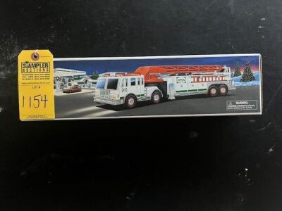 HESS FIRE TRUCK - 2000 (NEW IN BOX) ***LOCATED IN DAVIE, FL***