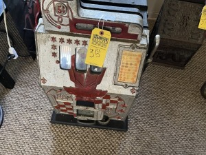 ANTIQUE 5 CENT SLOT MACHINE (CASE CRACKED ON TOP)