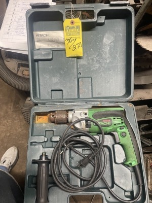 ASSORTED 1/2'' HAMMER DRILL - RYOBI D552H - 2-SPEED / REVERSIBLE (GOOD CONDITION) / HITACHI D136F DRILL WITH CASE (POOR CONDITION)