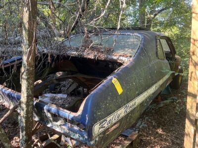 1960 SUPER NOVA CHASSIS WITH FRONT & REAR WINDOWS & FRONT END - NO DOORS