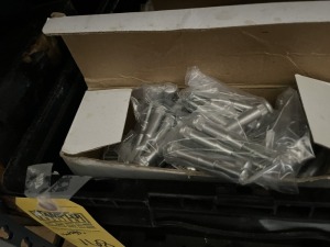 PACKAGES HINGE PINS (4 PER PACKAGE)