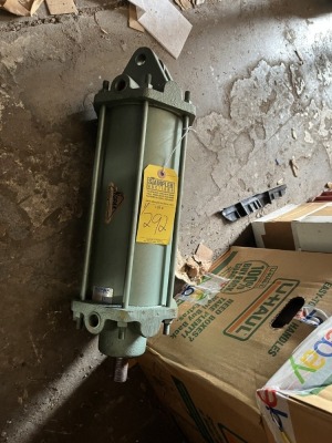 NOPAK 12047675X10E HEAVY DUTY HYDRAULIC CYLINDER