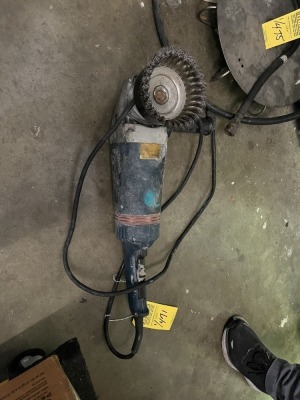 BOSCH CORDED GRINDER