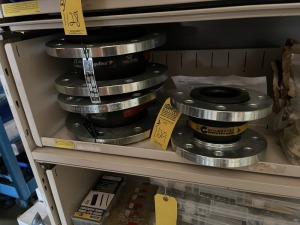 ASSORTED PIECES - 2- TRELLEBORG DN150 10/16 / WILL BRANDT 10/16 DN80 RUBBER EXPANSION JOINT (2nd ROW END CAP)