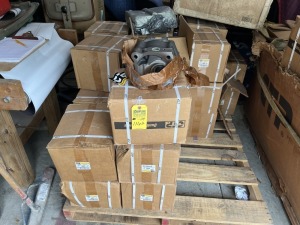 CAT 153197 TRANSMISSION OIL PUMPS (1 PALLET) (EBAY PRICE $2,200 EACH) (@ STANLEY STEAMER)