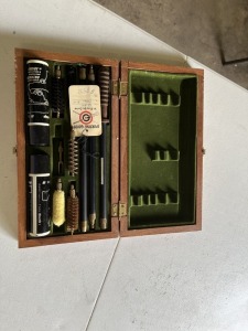 AQUANAGA GUN CLEANING KIT IN WOOD CASE