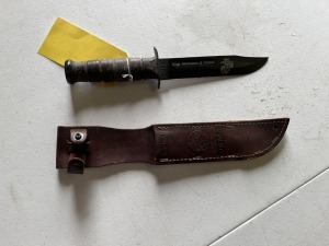 KNIFE IN LEATHER SHEATH - USMC - PERSONALIZATION ON BLADE