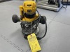 DEWALT DWP611 CORDED COMPACT ROUTER (VERY GOOD CONDITION)