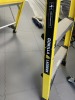 GORILLA FIBERGLASS PLATFORM LADDER - 4' / 300LB CAPACITY (VERY GOOD CONDITION) - 2