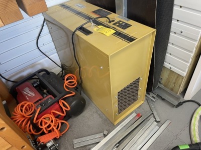 POWERMATIC PM1200 AIR FILTRATION SYSTEM - 1/4HP / 115V / RPM 1110/990/810 (VERY GOOD CONDITION)