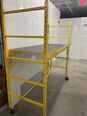 METALTECH SCAFFOLD UNIT WITH PLATFORM & SAFETY RAILINGS - 6' HIGH