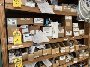 BOXES & PIECES ASSORTED WATER VALVES - W10156253, 759296, ETC