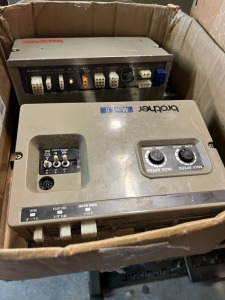 ASSORTED SINGLE NEEDLE COMPUTERS - 1- BROTHER / 1- PEGASUS