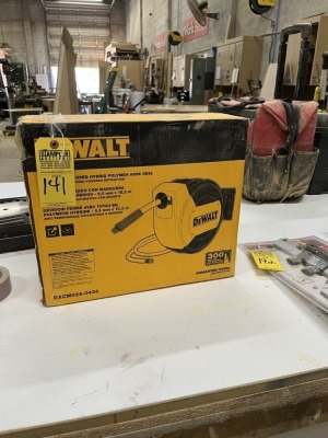 DEWALT DXCM024-0434 HOSE REEL WITH 50' HOSE IN BOX