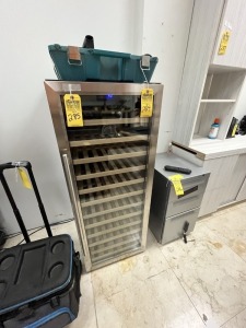 WINE COOLER - 4'x18''x24''