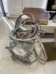 PAINT BUCKET WITH GUN