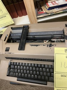 IBM SELECTRIC CORRECTING TYPEWRITER